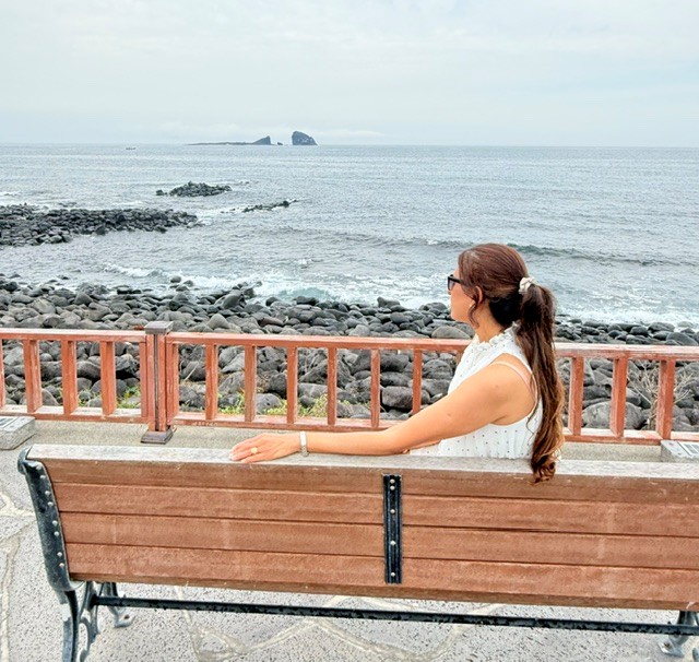 Lovena looking out at the ocean